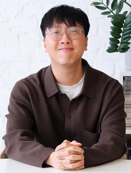 Yen Liang Ho 