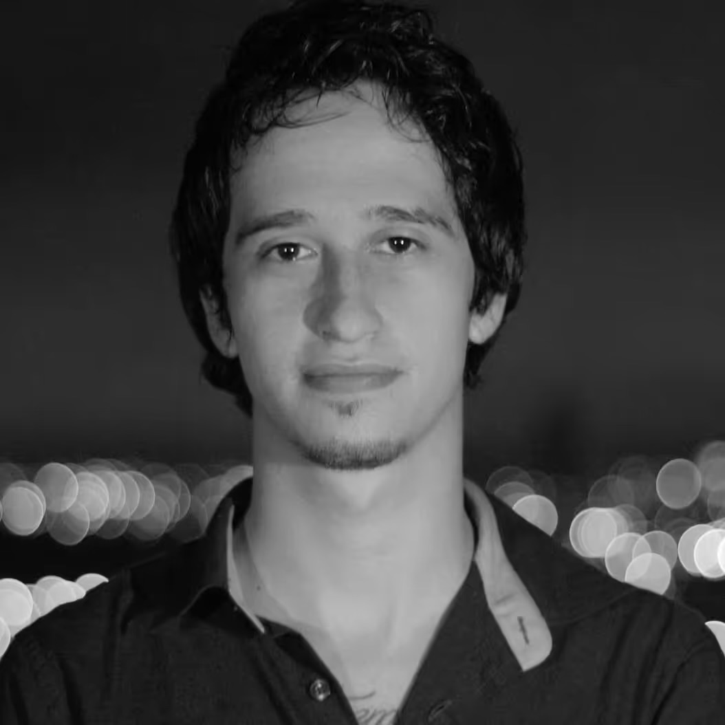 Written by Pedro Schneider
