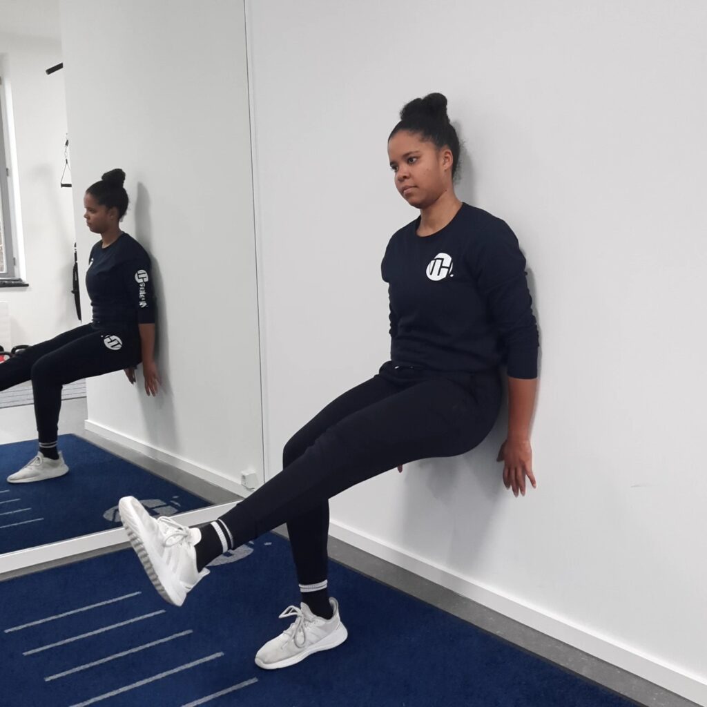 Skigymnastik - Wandsitzen