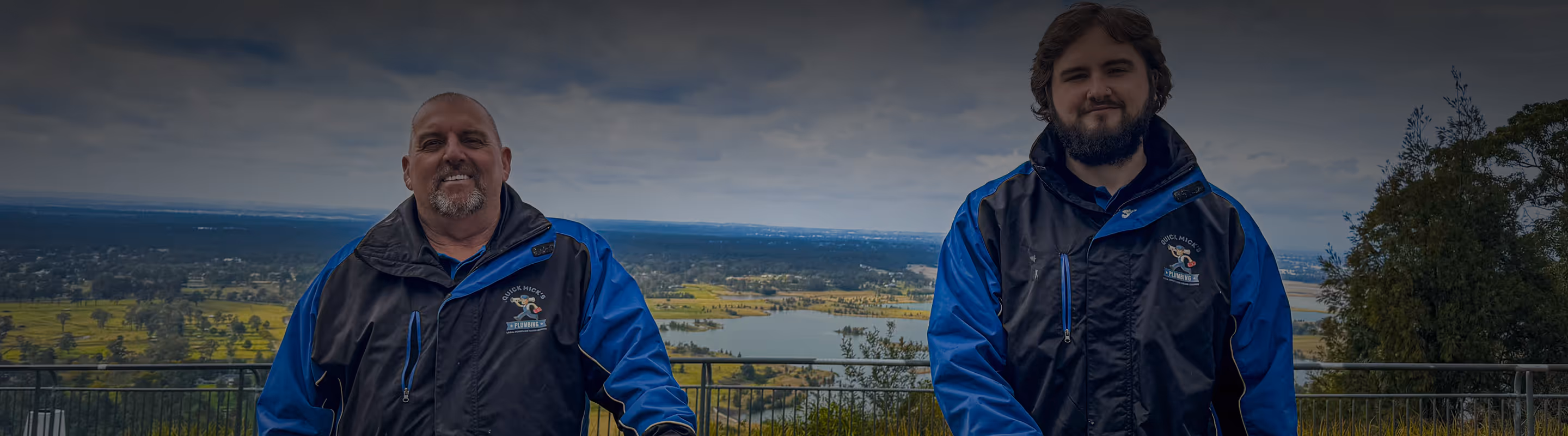 Quick mick’s plumbing next to work ute at katoomba look out
