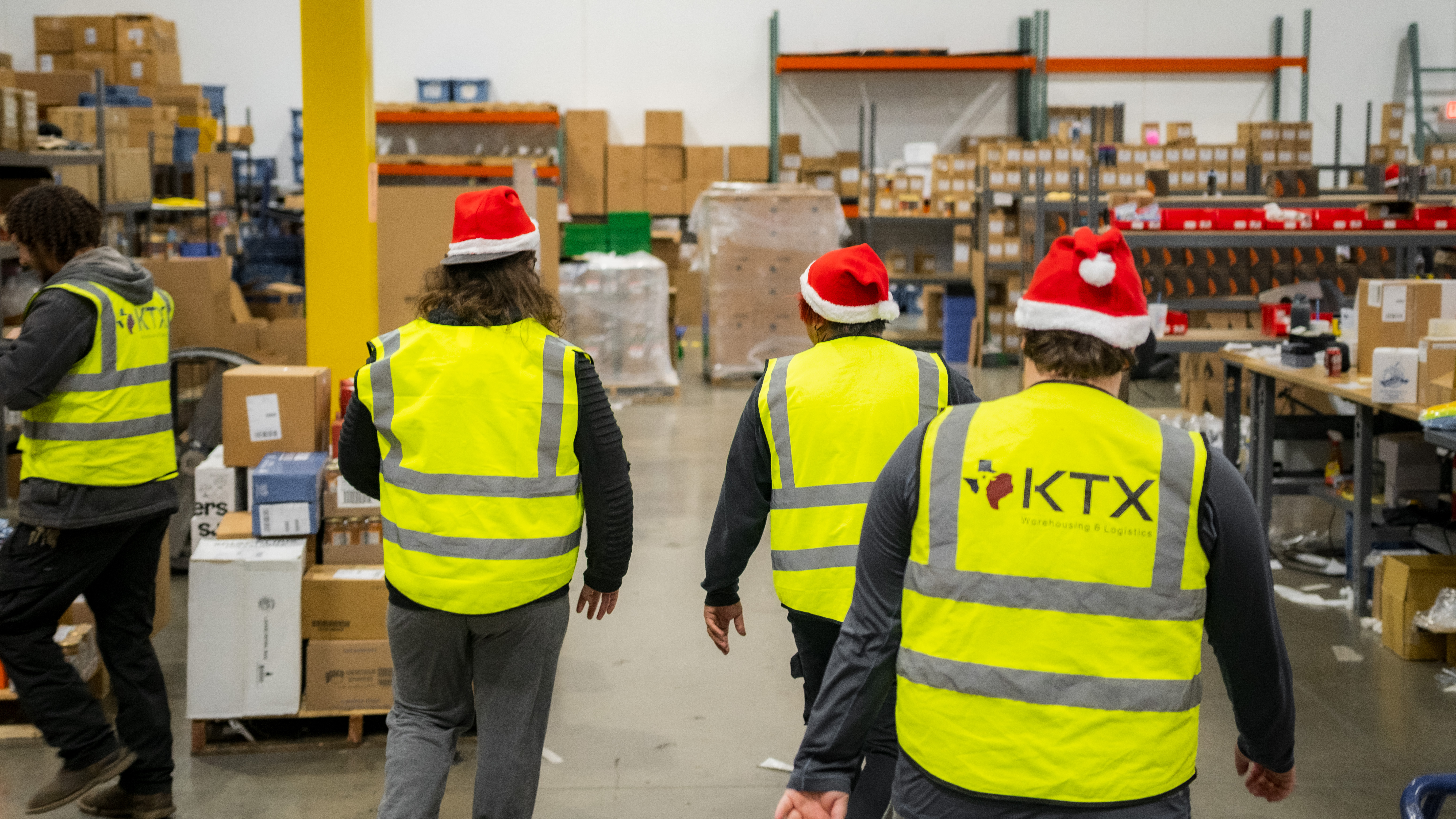 KTX fulfillment team ready for peak season surge in Dallas