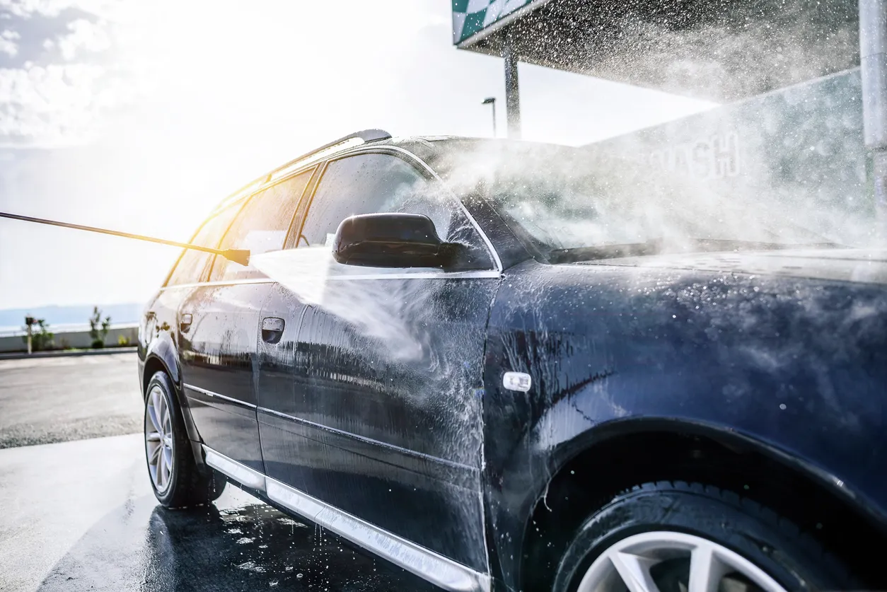 Car wash operations software monitoring quality standards across multiple locations

