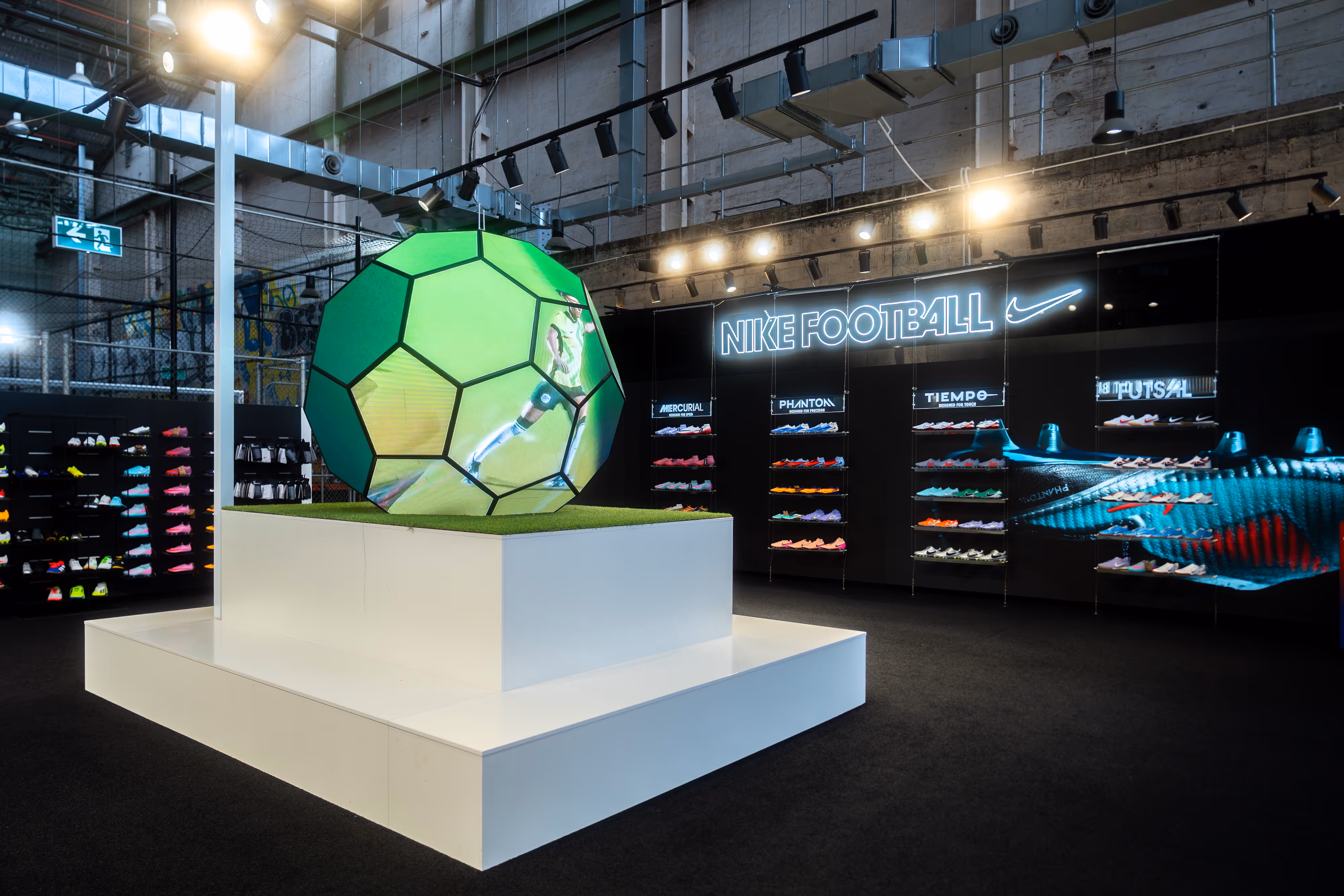 Nike Ball Screens