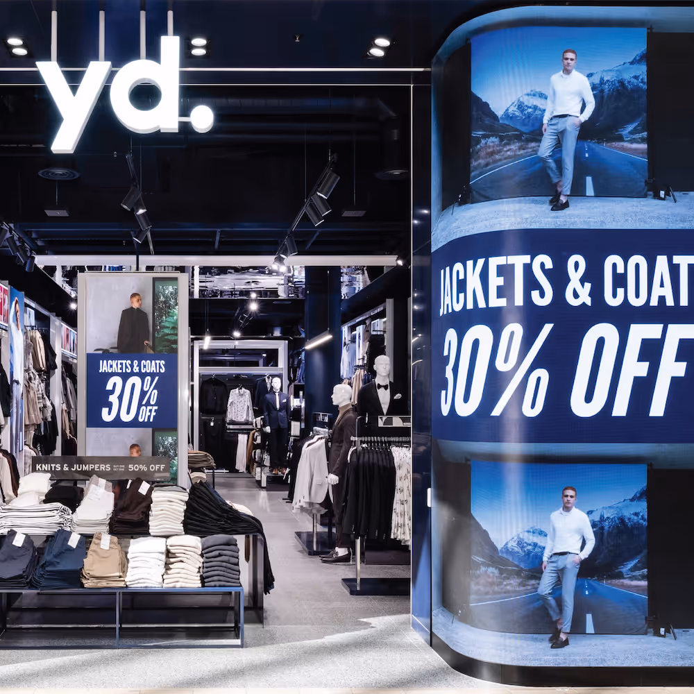 Curved screens and custom displays