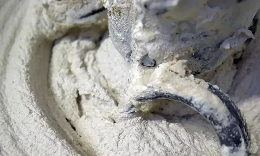 Sumpfkalkputz anmischen