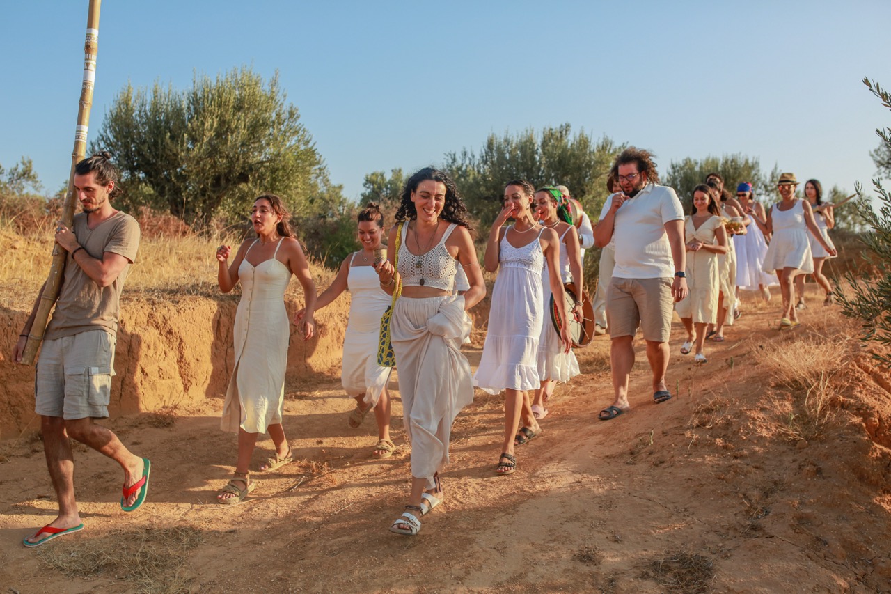 image of students during welcome week (at a university)