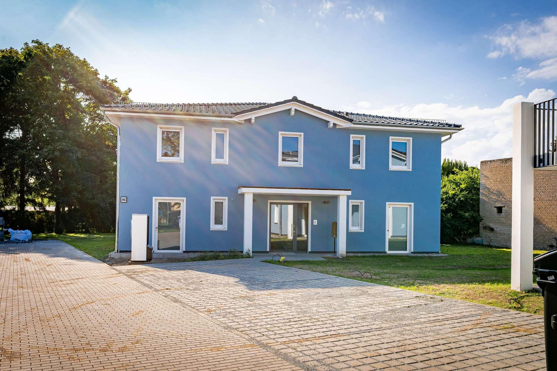 Haus Front