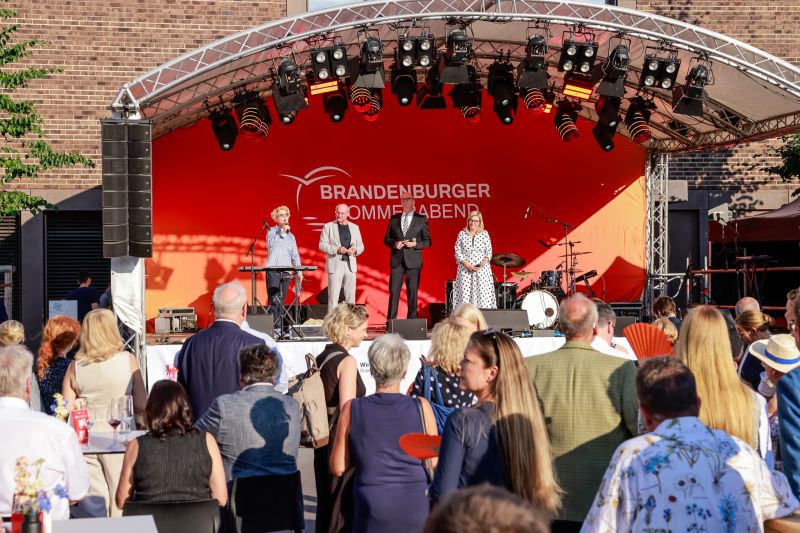 Keine alternative Textbeschreibung für dieses Bild vorhanden