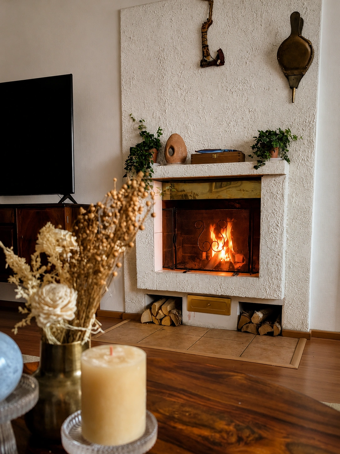 Cozy city apartment with fireplace in central Rovaniemi, Finnish Lapland