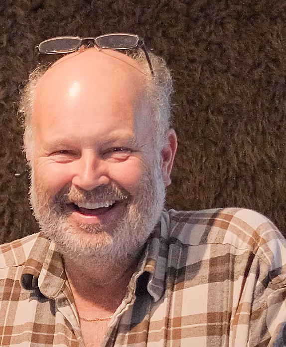 Photo of Nicklas smiling
