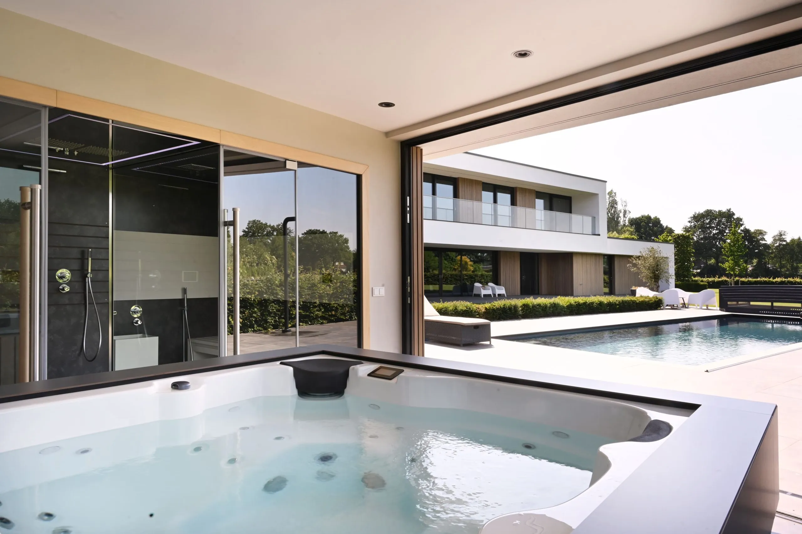 whirlpool - wellnessruimte - ambiance wellness