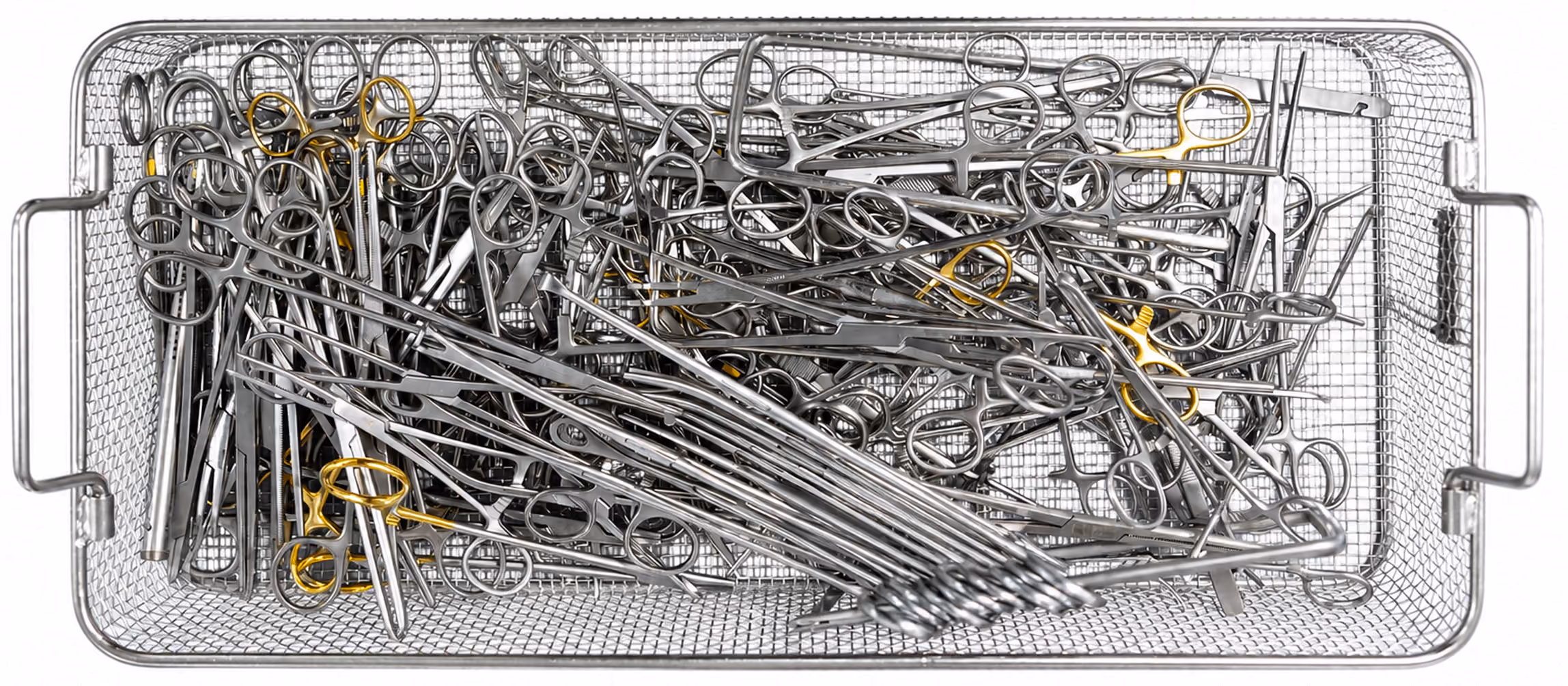 Disorganized surgical instruments loose in a traditional wire basket tray