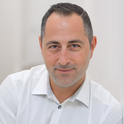 Yotis Tsaparas surgeon profile picture