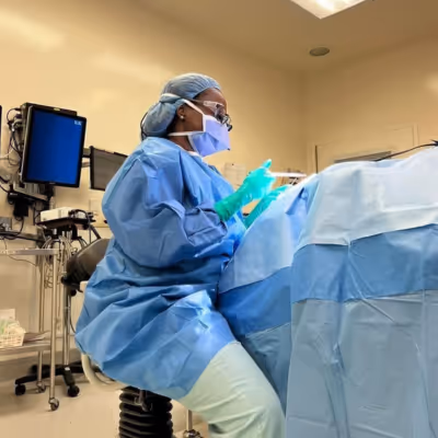 Dr. Nadia Hagenimana in the operating room