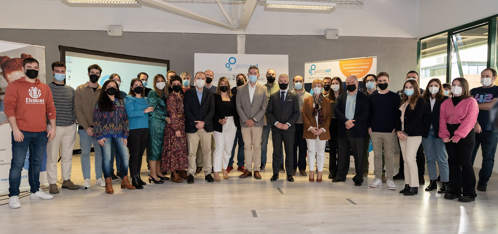 El equipo Gestionet con el lehendakari