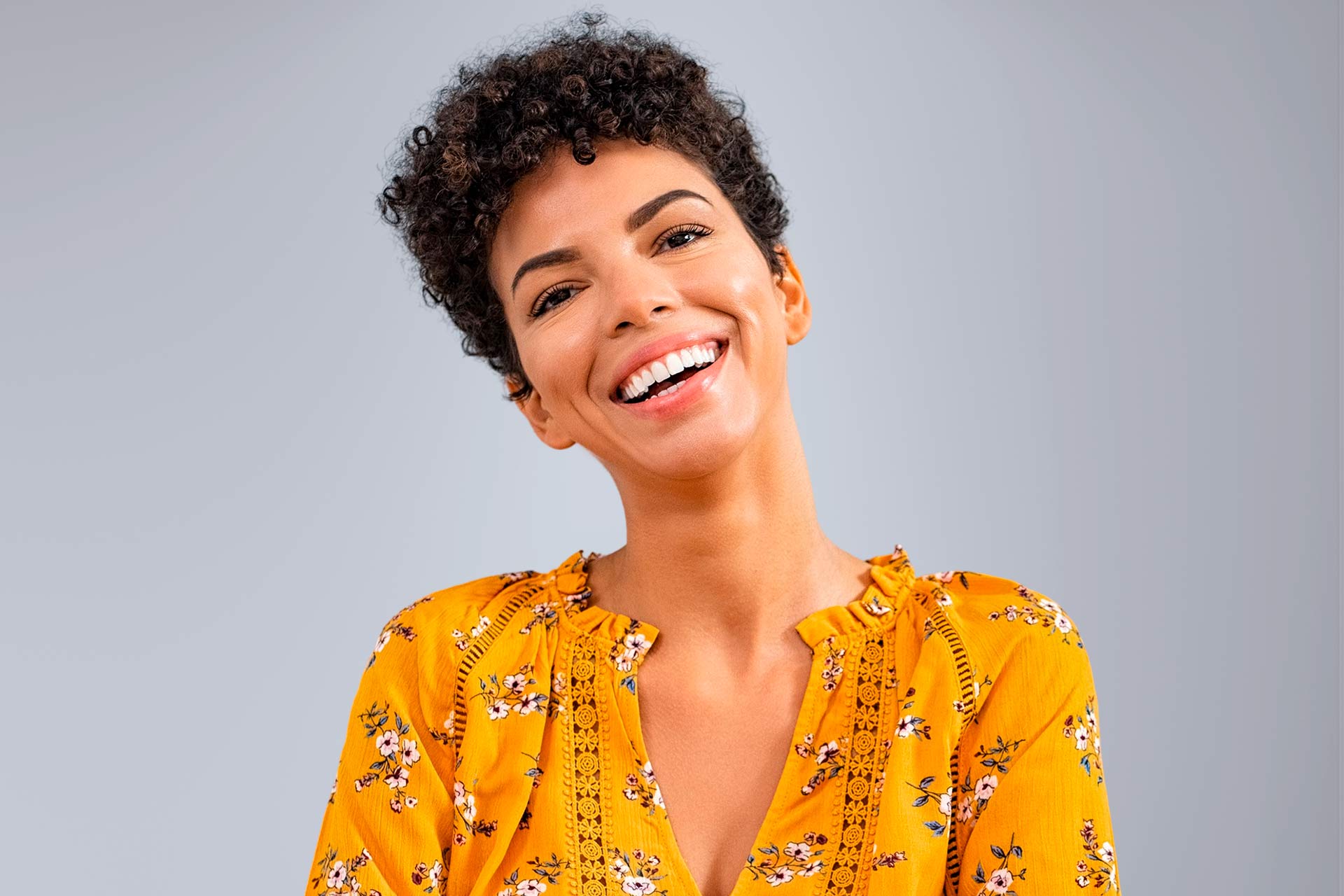 Roots Dental Teeth Whitening
