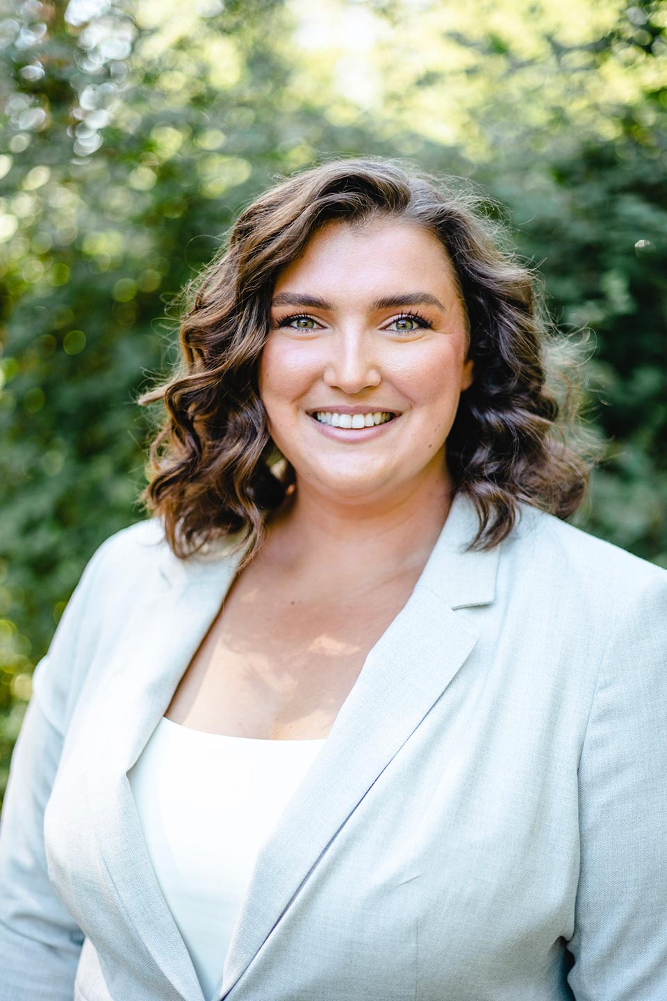 Roots Dental Jess