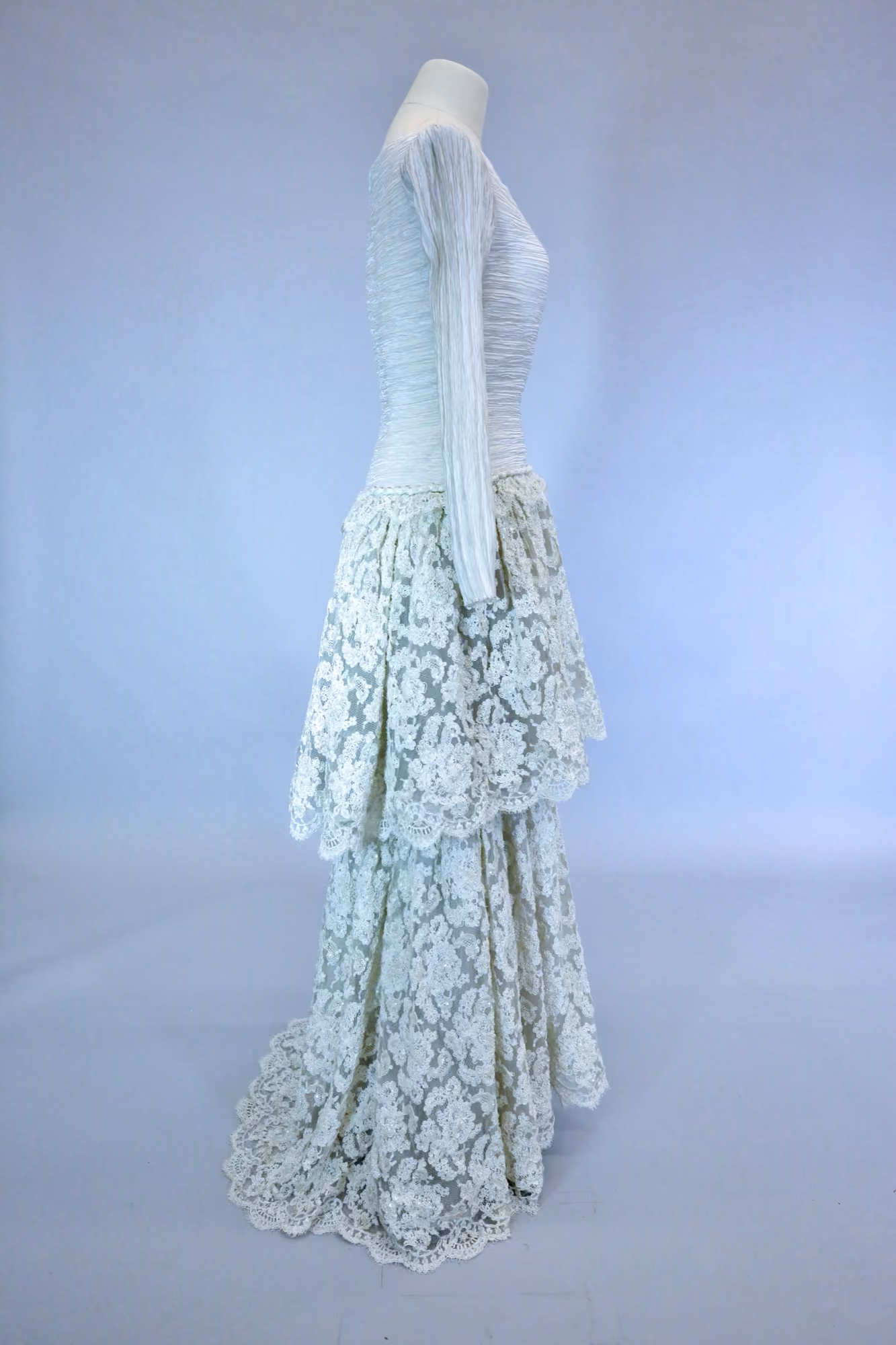 Side image