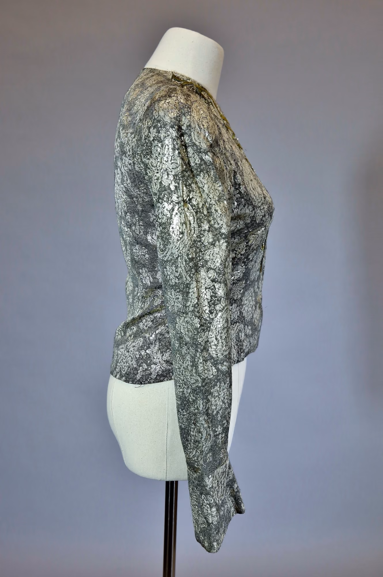 Side image