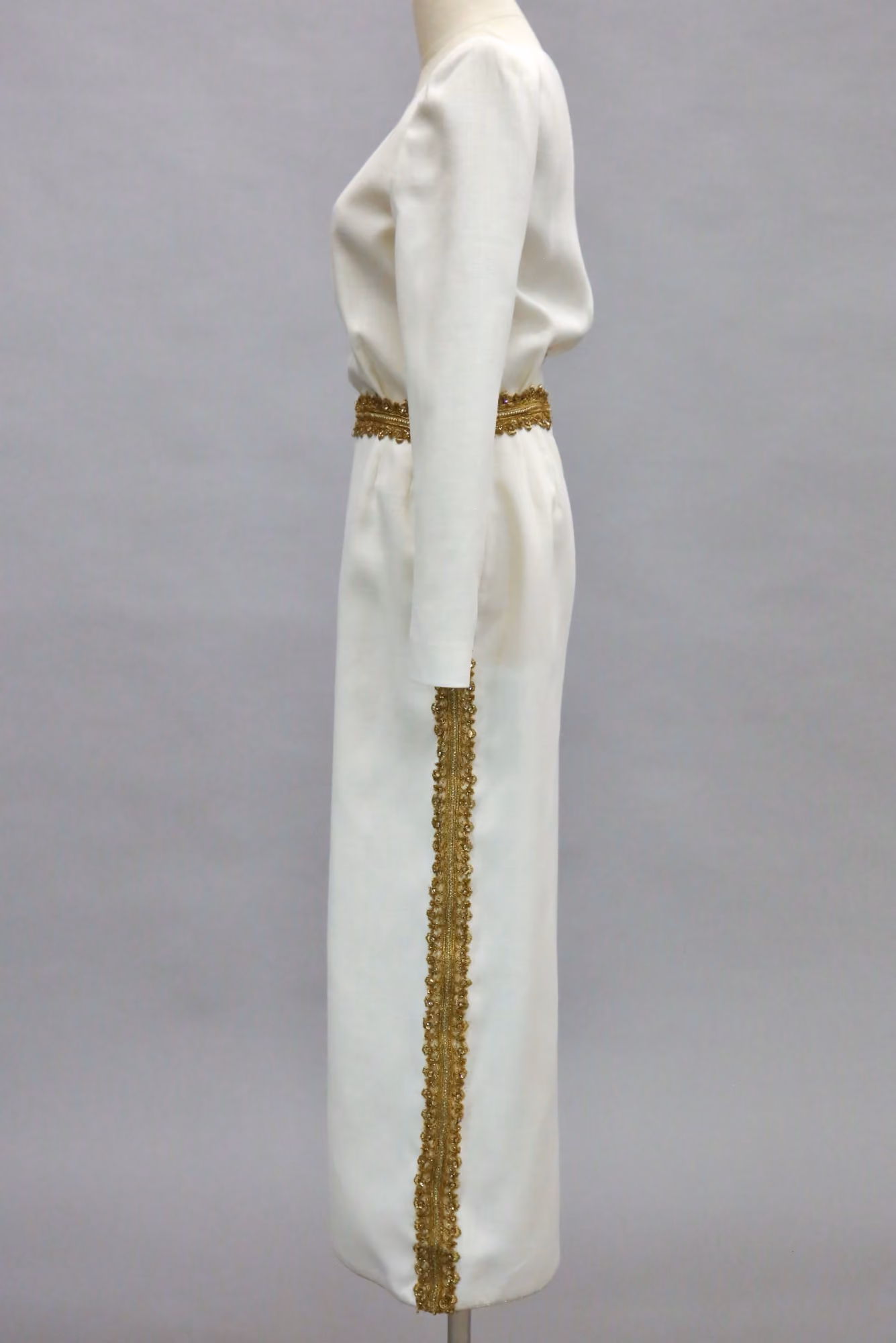 Side image