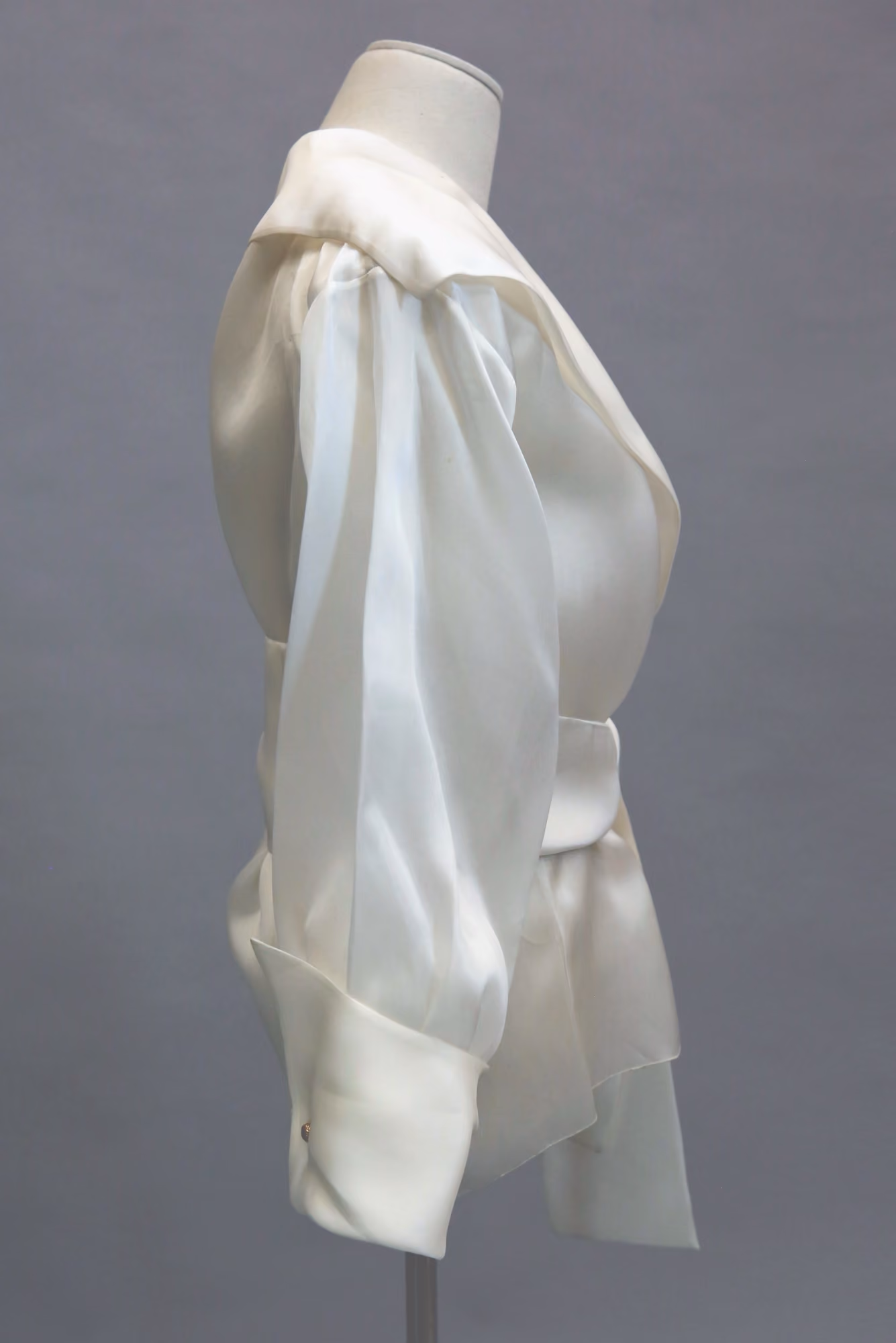 Side image