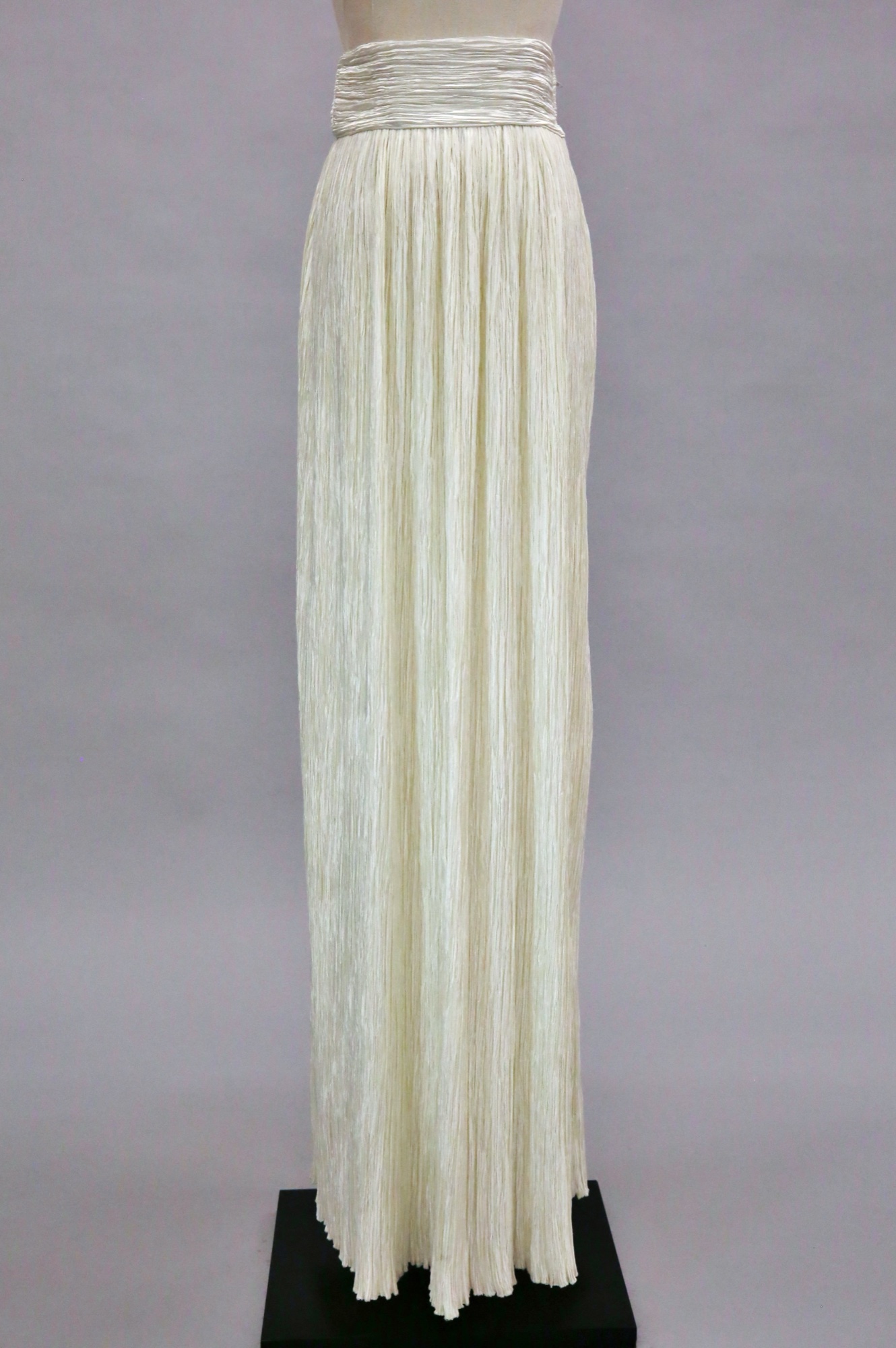White pleated silk skirt