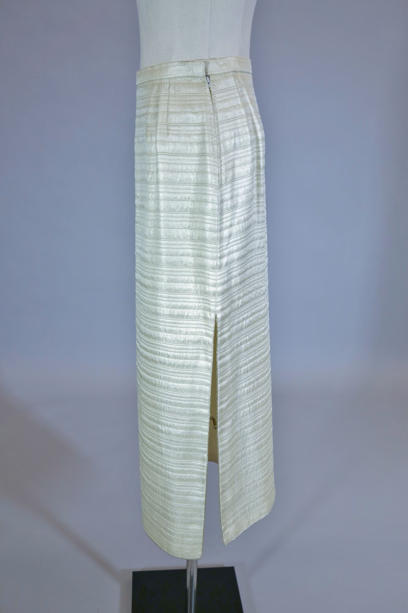 Side image