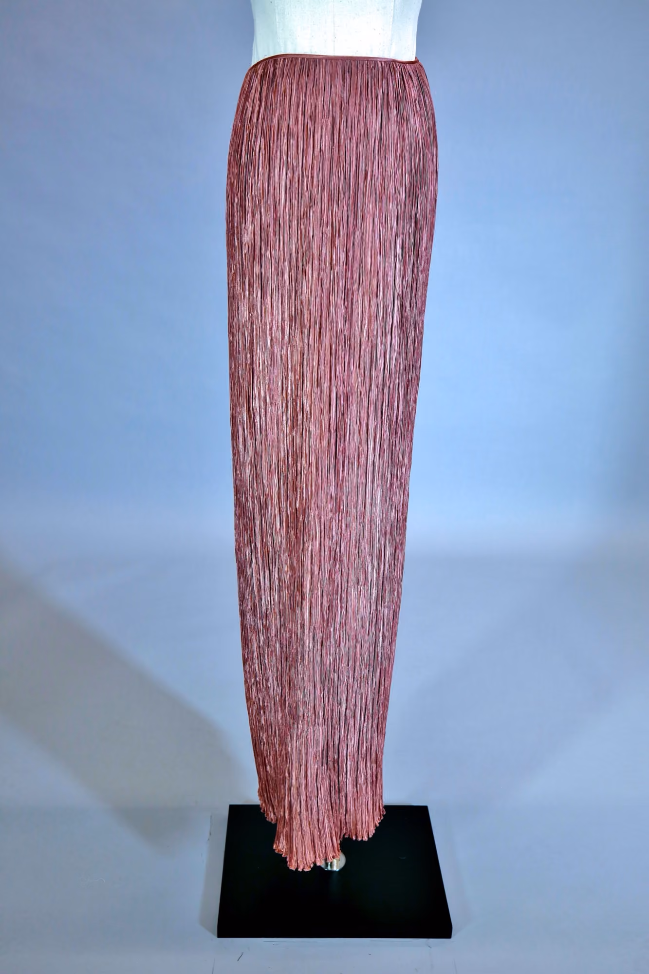Pink pleated column skirt