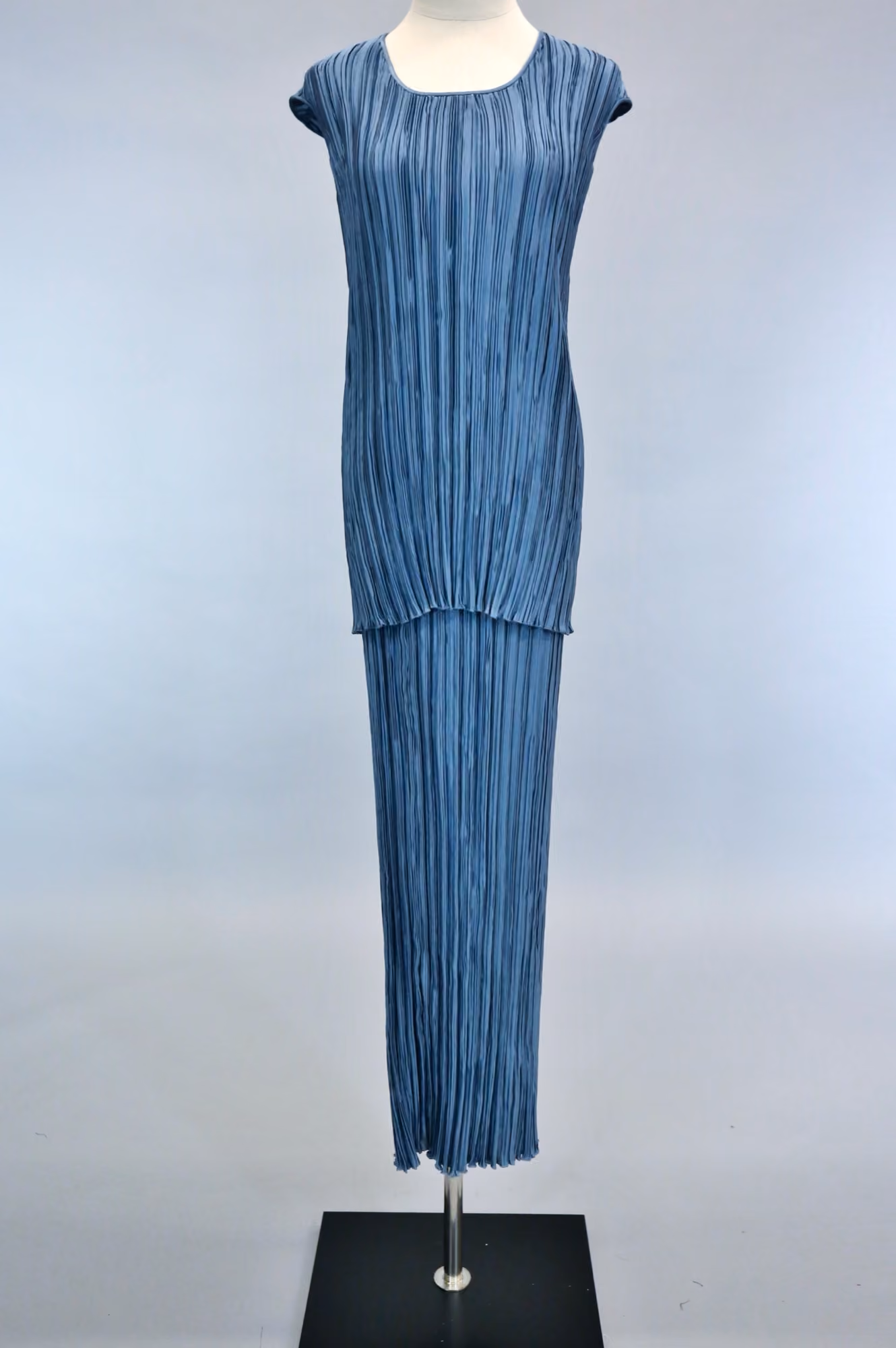 Teal pleated set, top & skirt