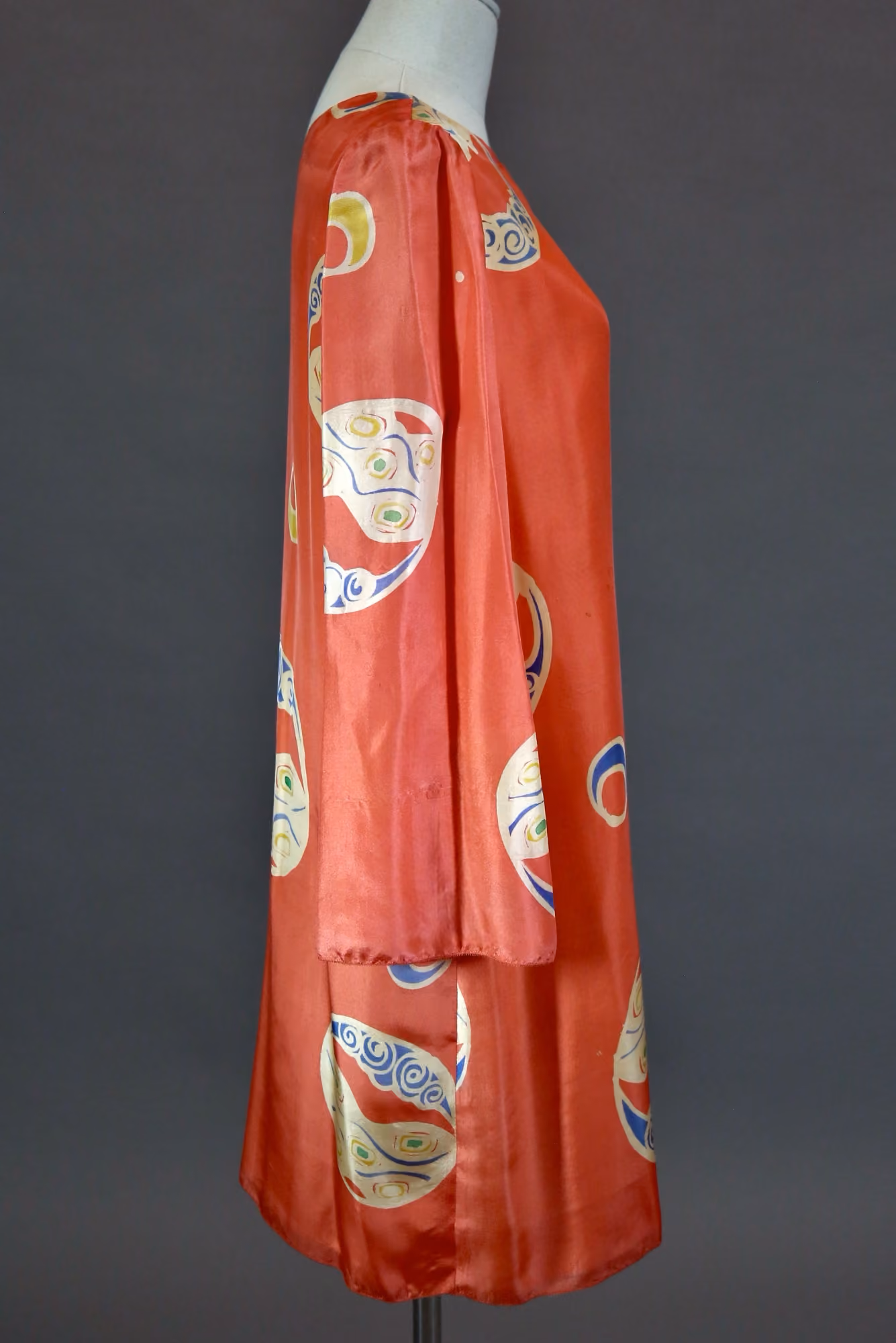 Side image