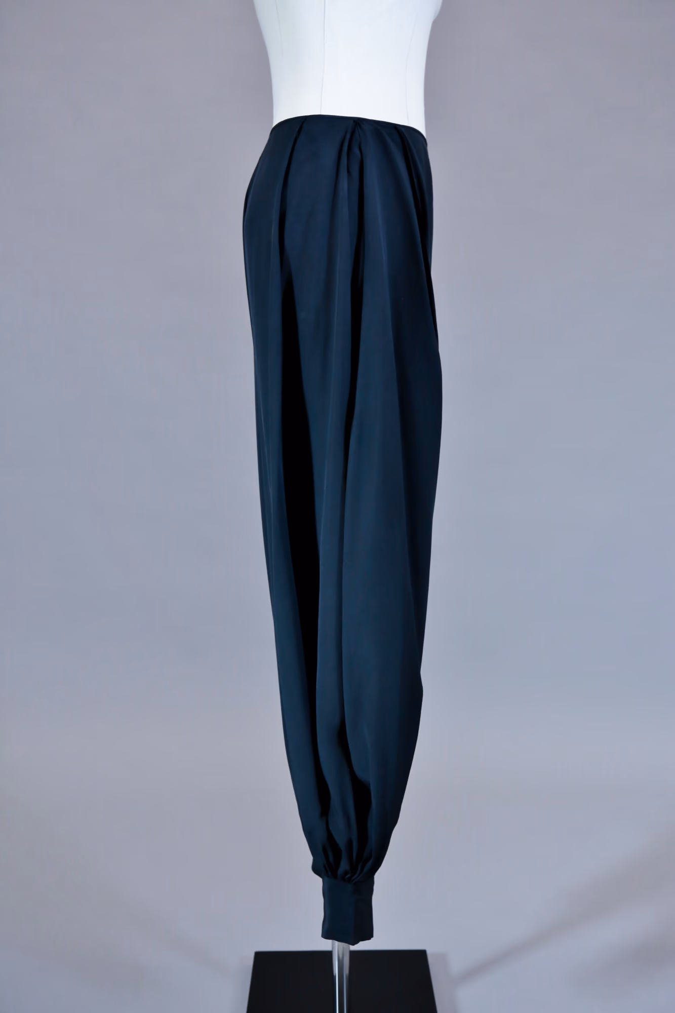 Side image