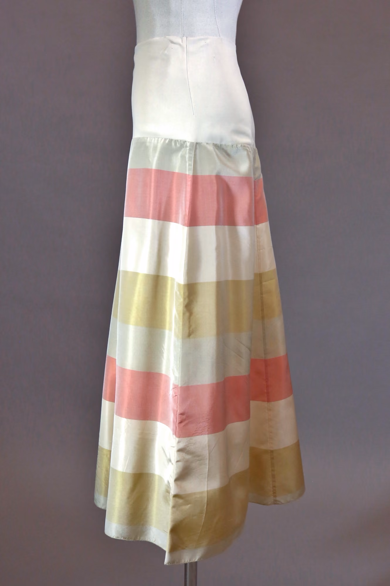 Side image