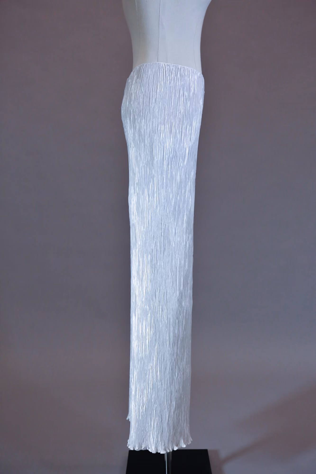 Side image