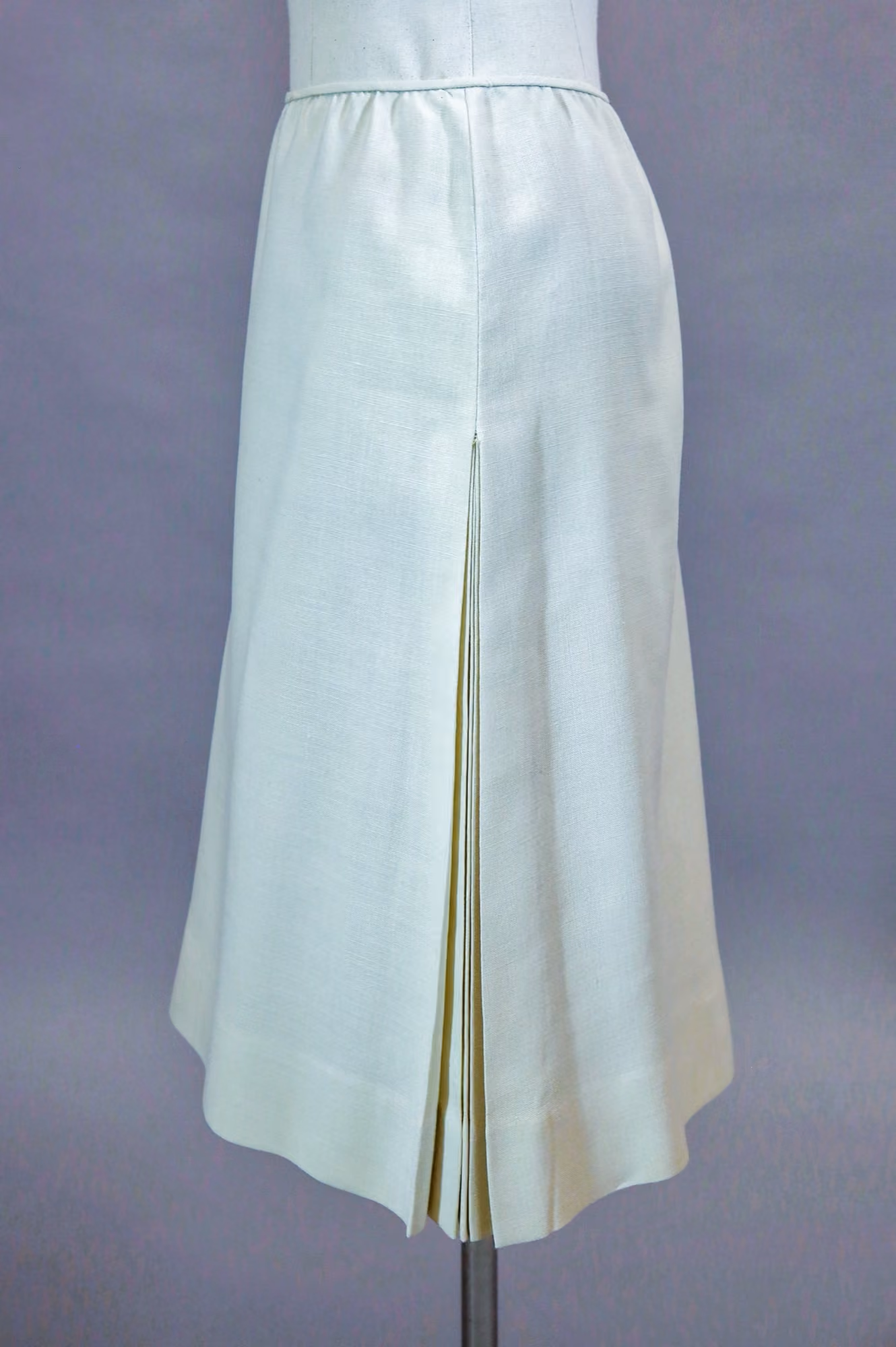 Side image