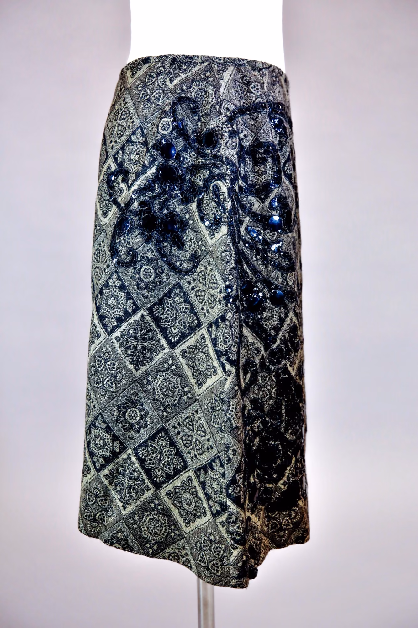 Side image