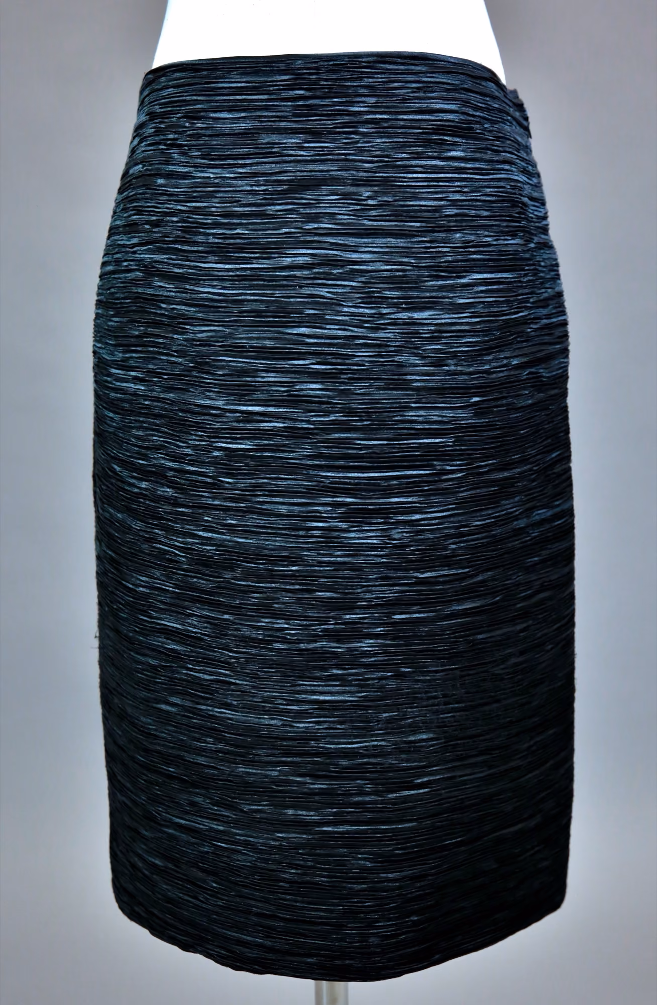 Black pleated skirt