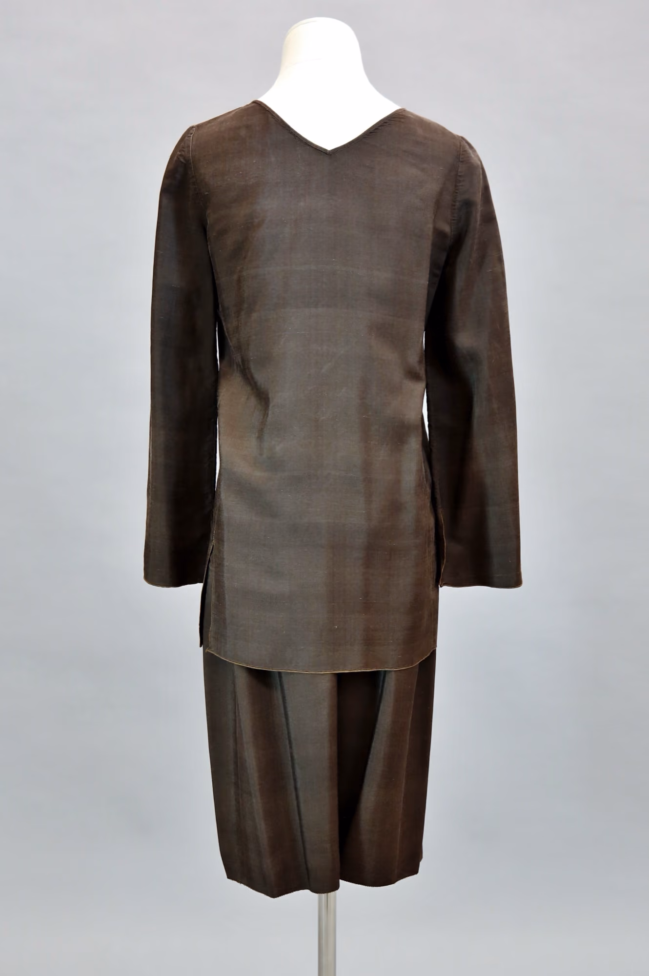Back image