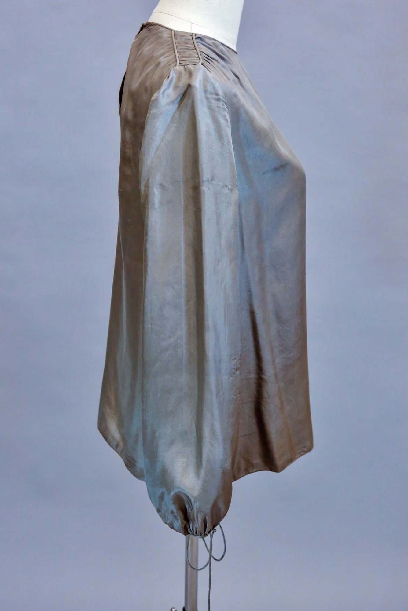 Side image