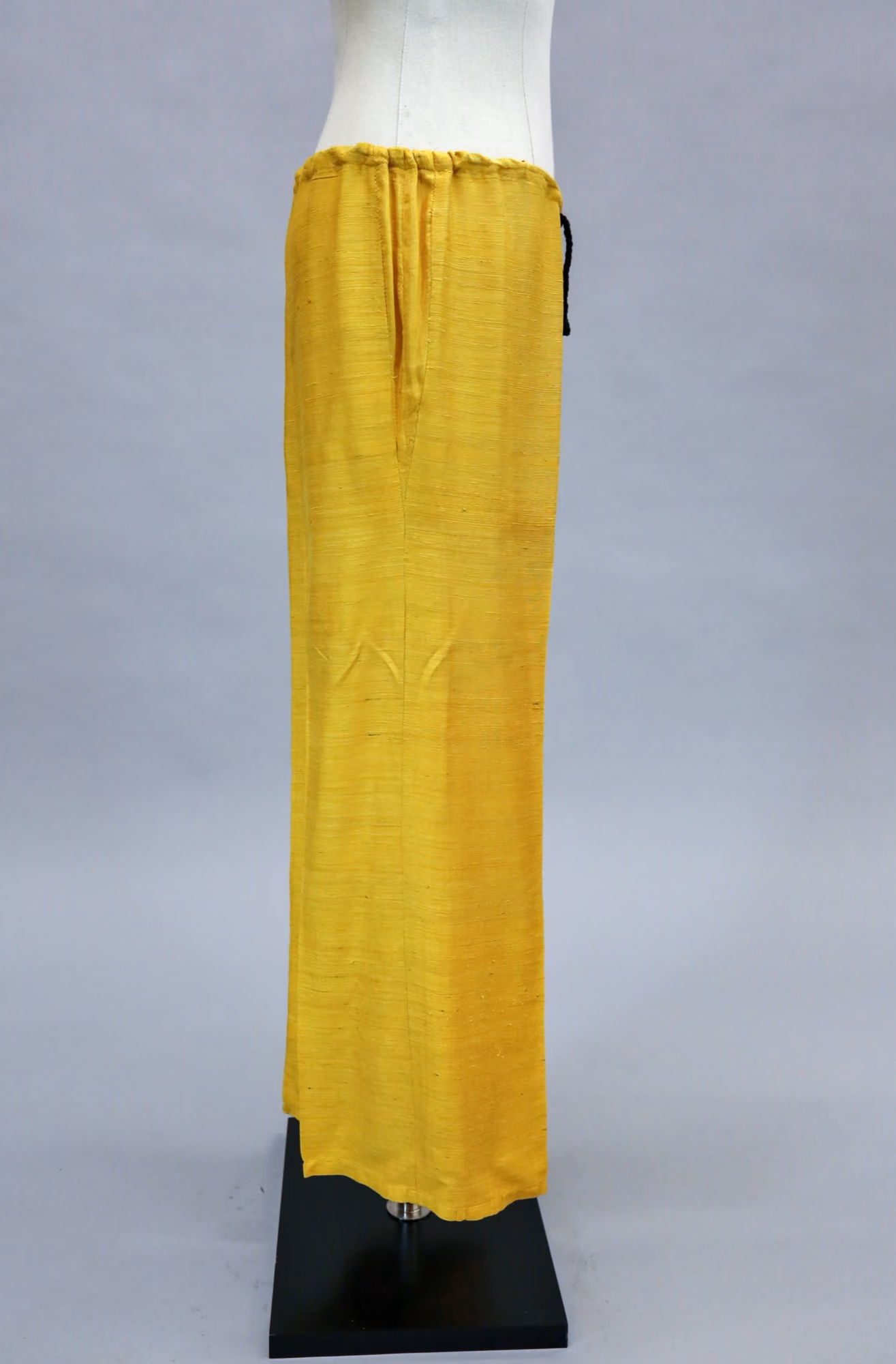 Side image