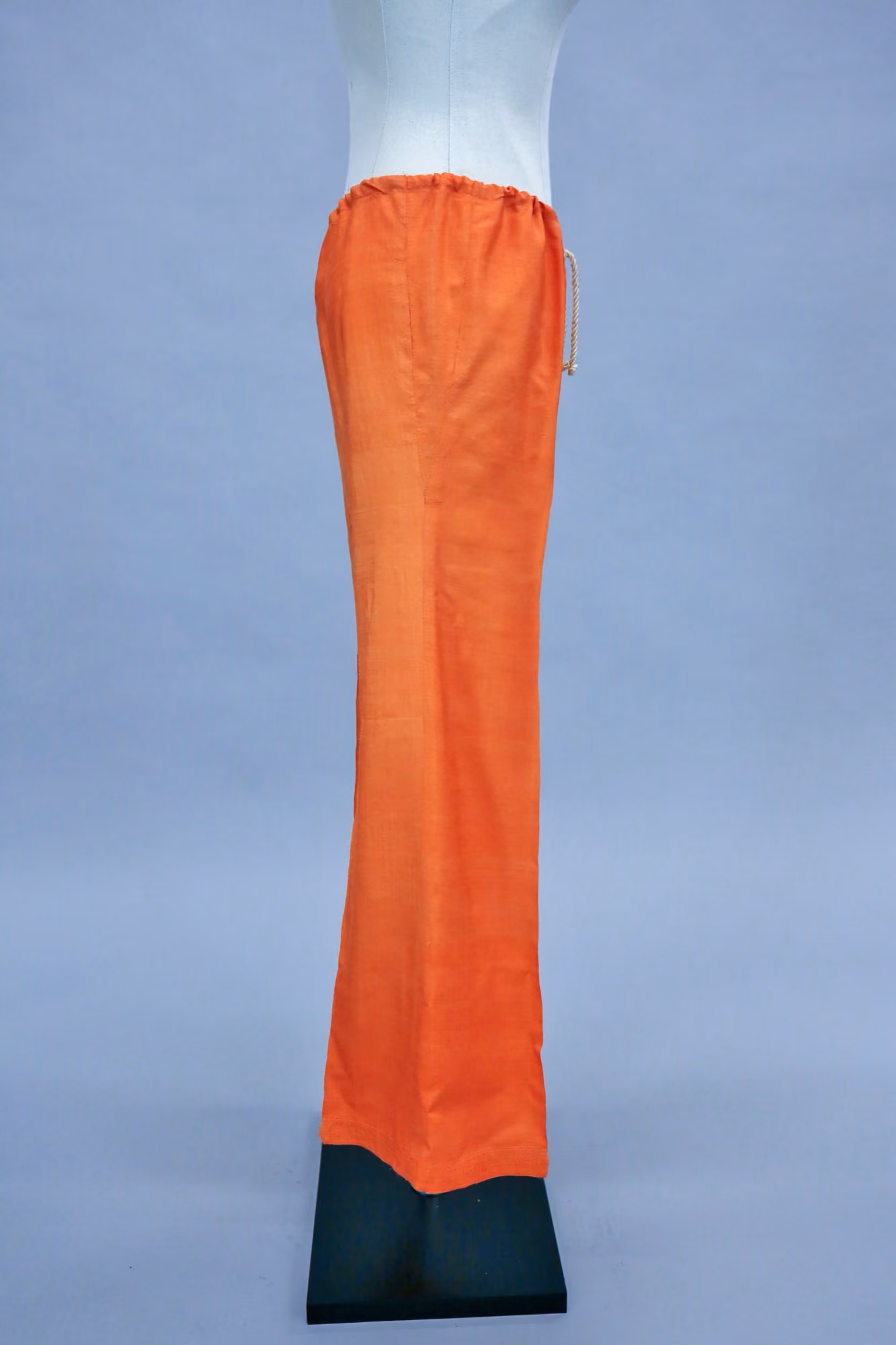 Side image