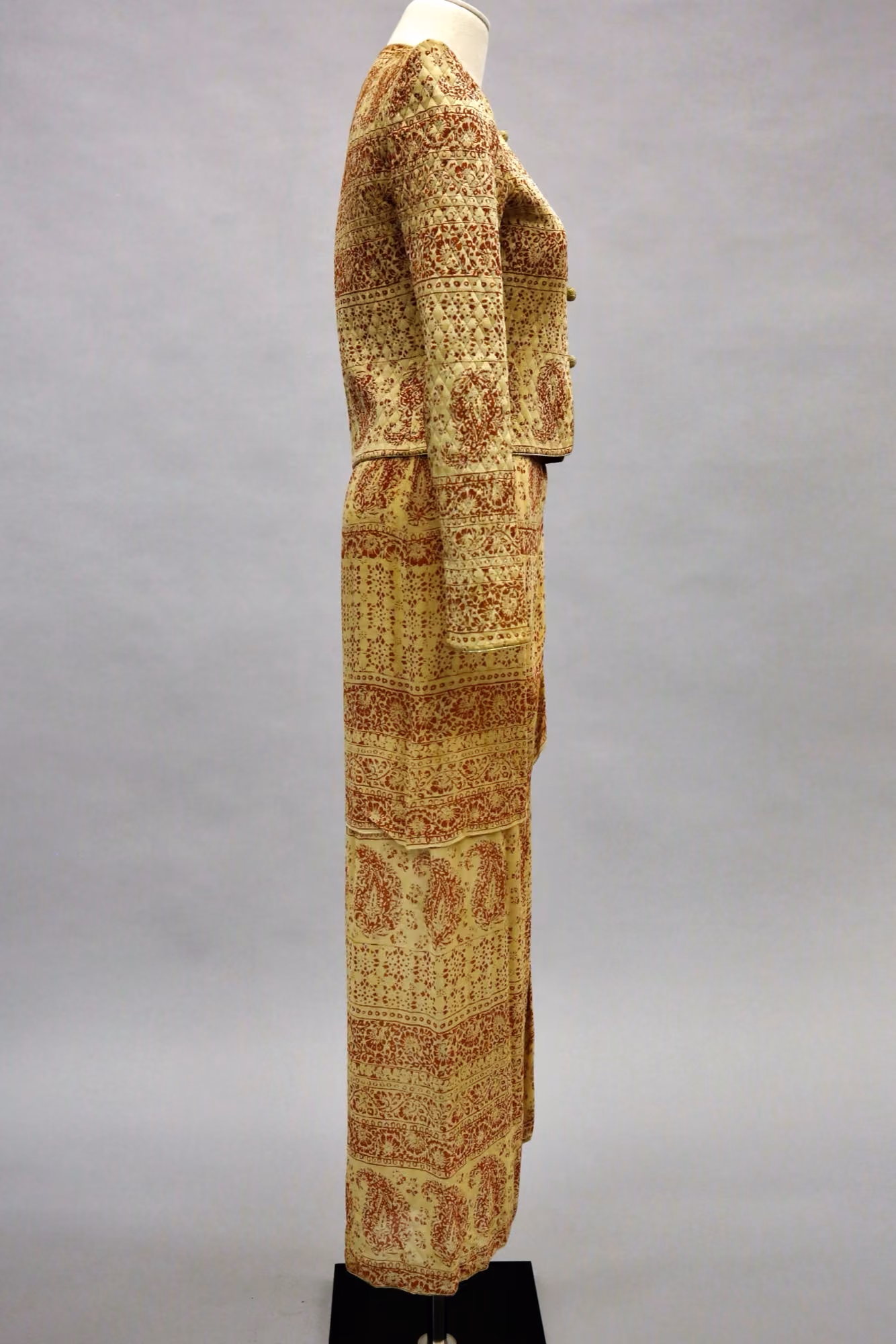 Side image