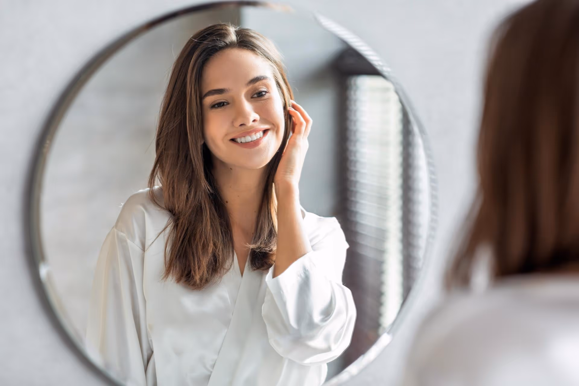 The Menopause Makeover: Embrace Your Best Self at Any Age