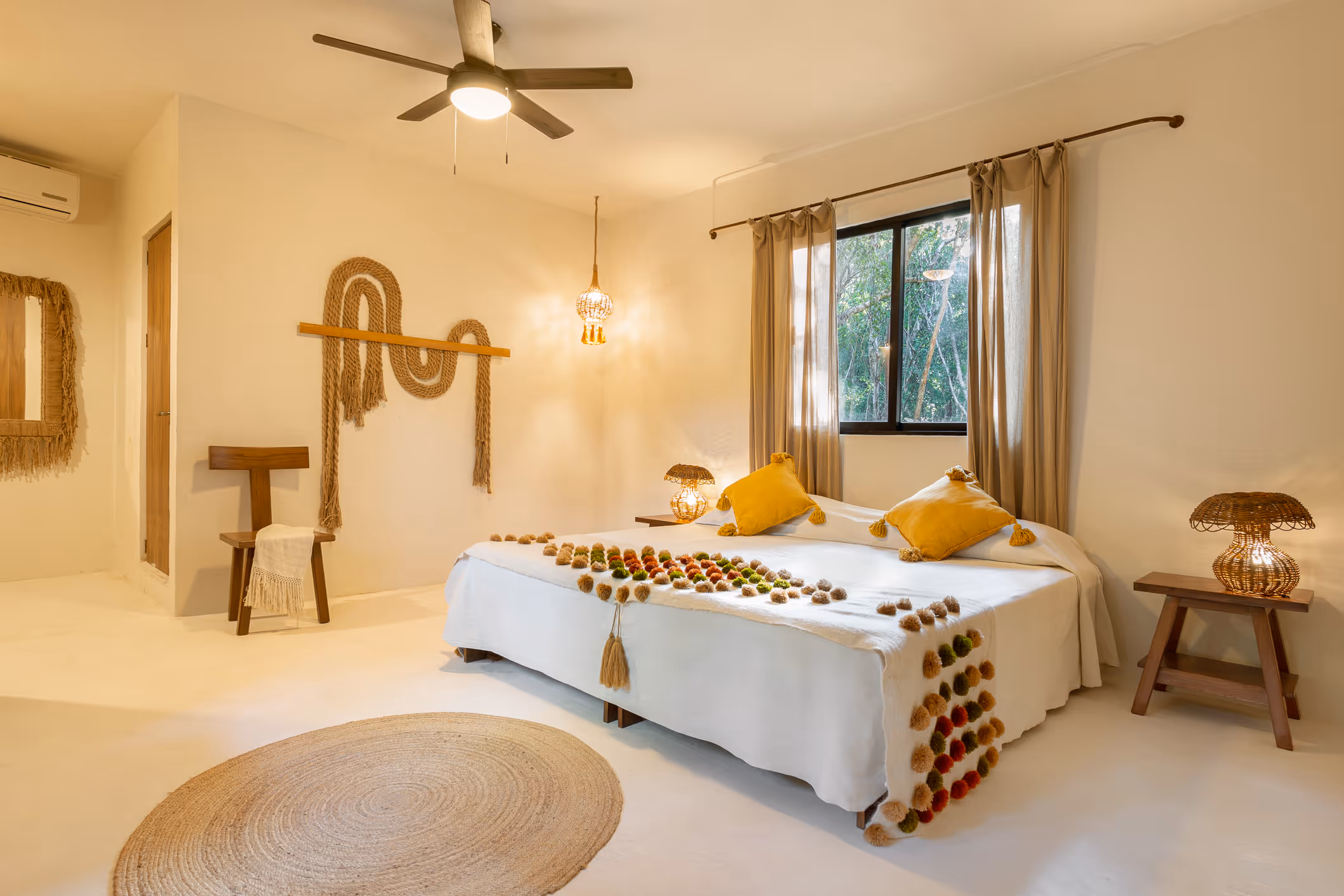 Interior photo of the retreat