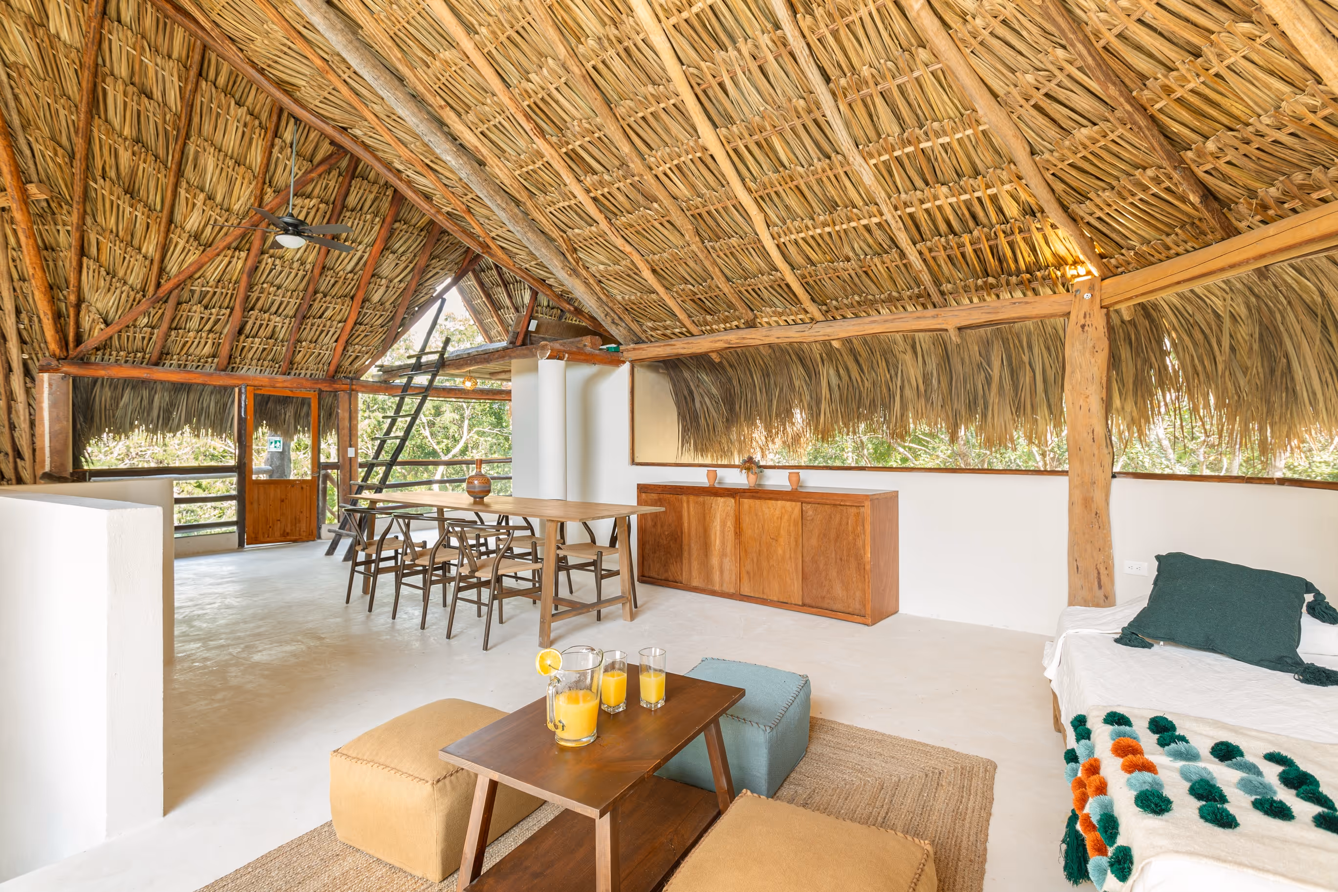 Interior photo of the retreat