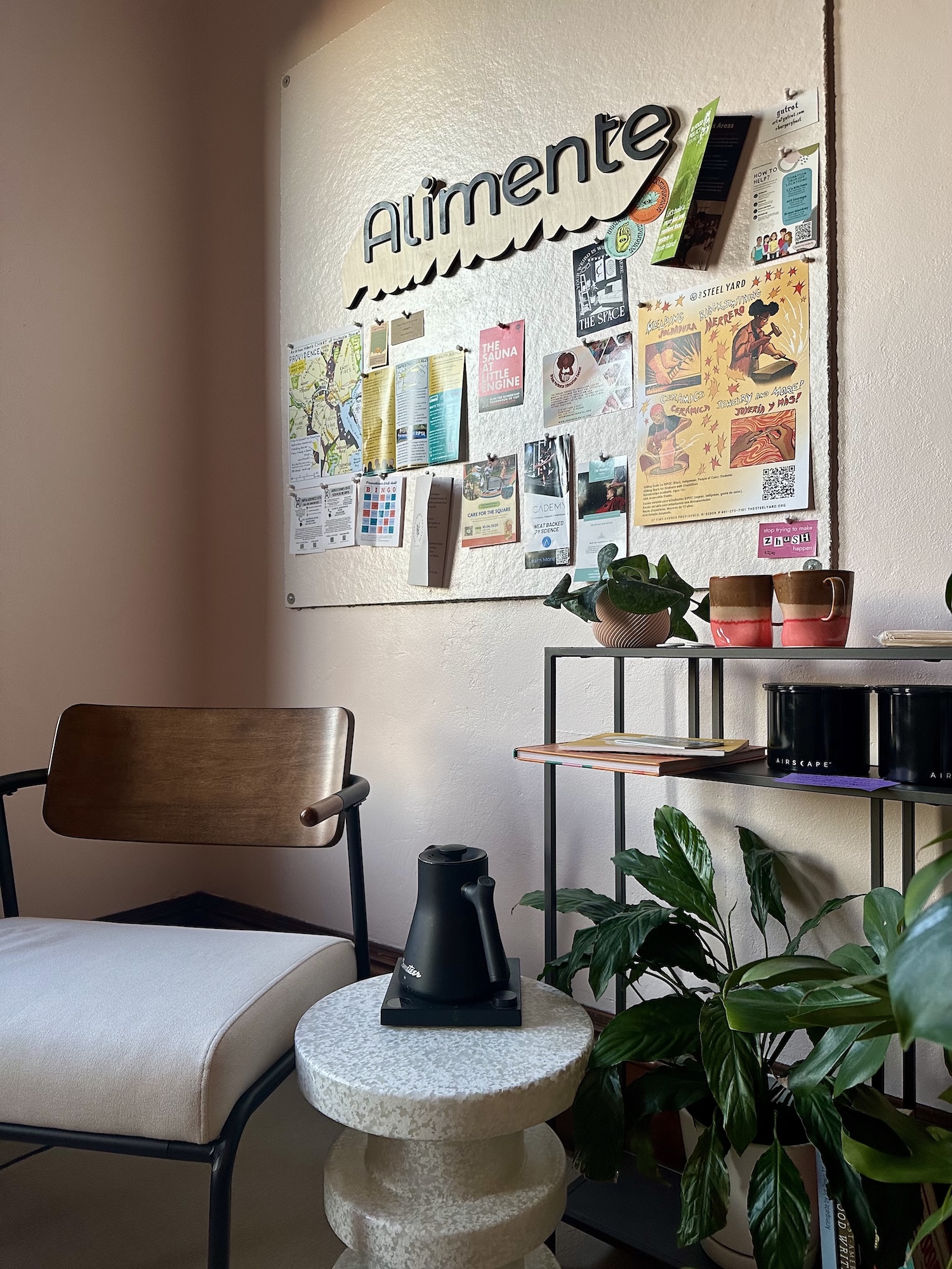 Waiting area in Alimente's office