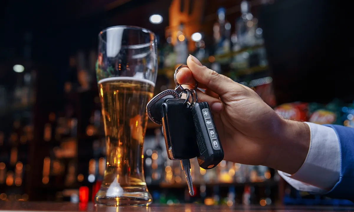 Hit by a Drunk Driver in Florida: Who Pays for Your Injuries (and Why the Bar Usually Doesn't)