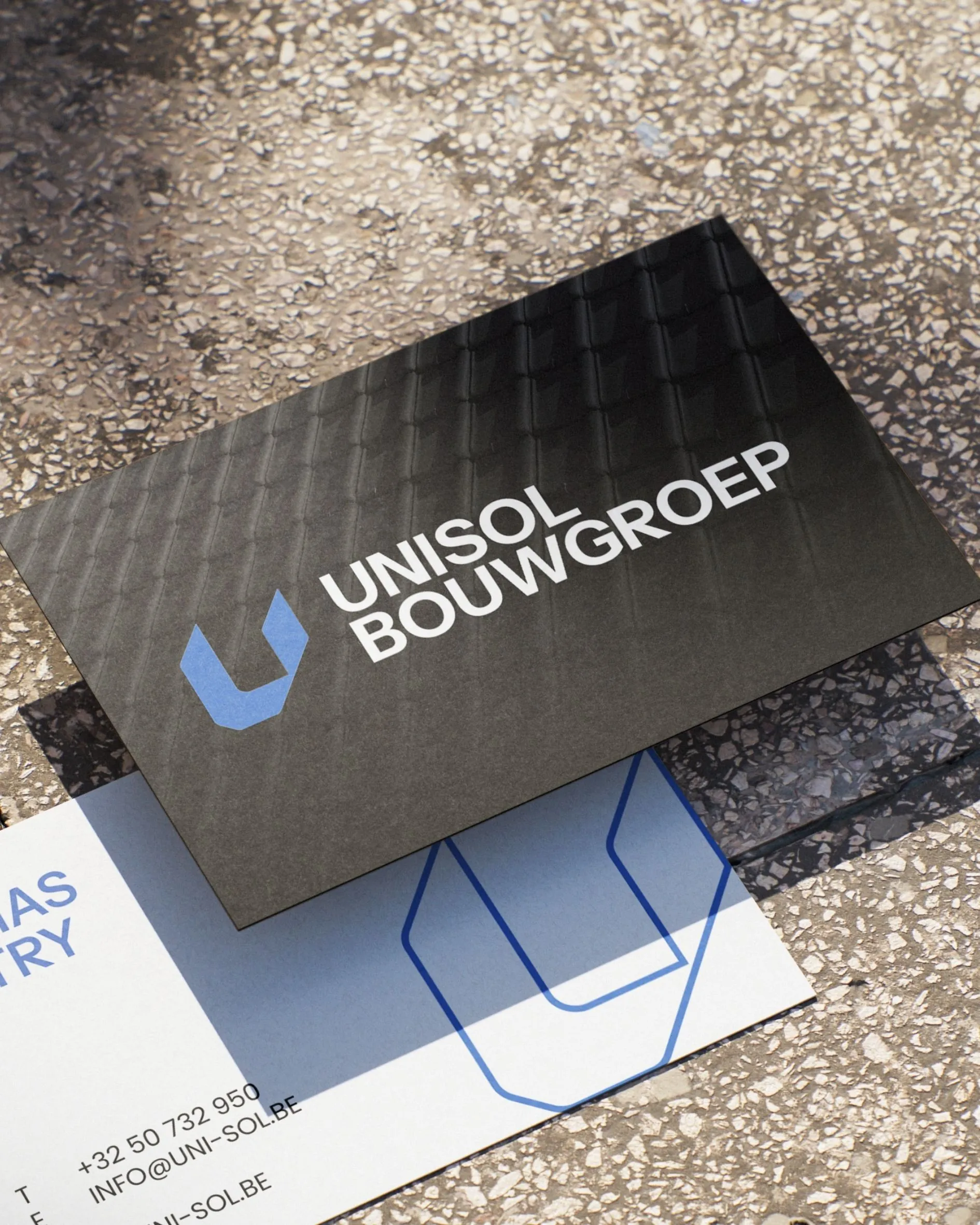 Right Shooters - visitekaart Unisol Bouwgroep