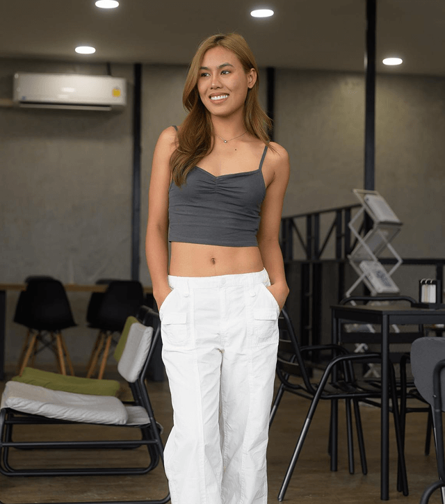 women-posing-in-tanktop