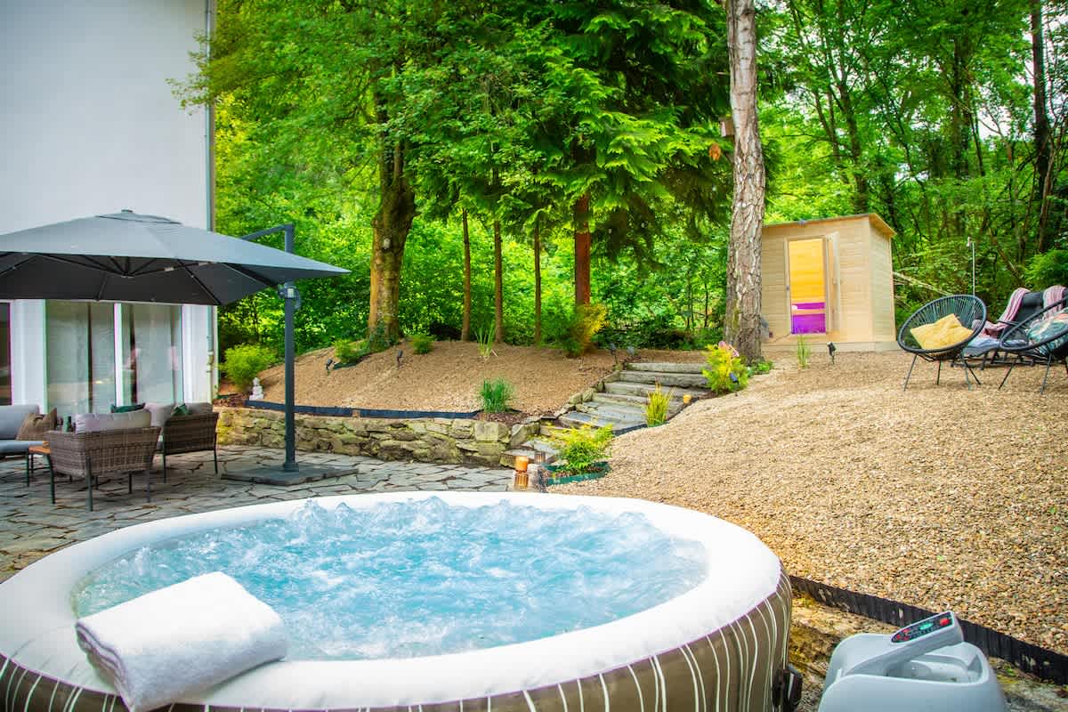 Bendorfer Stadl | Whirlpool-Sauna-Billard-Kicker