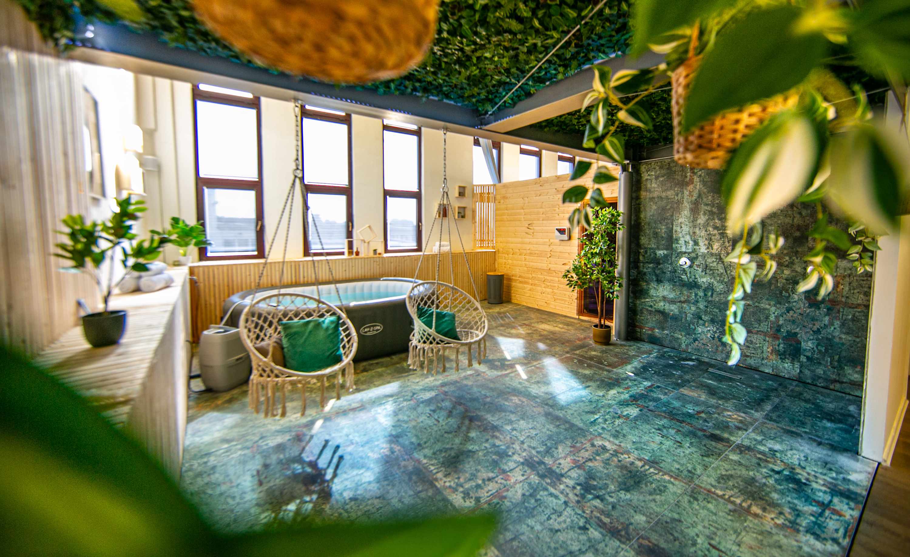 The Compound |Sauna-Whirlpool & Game-Zone